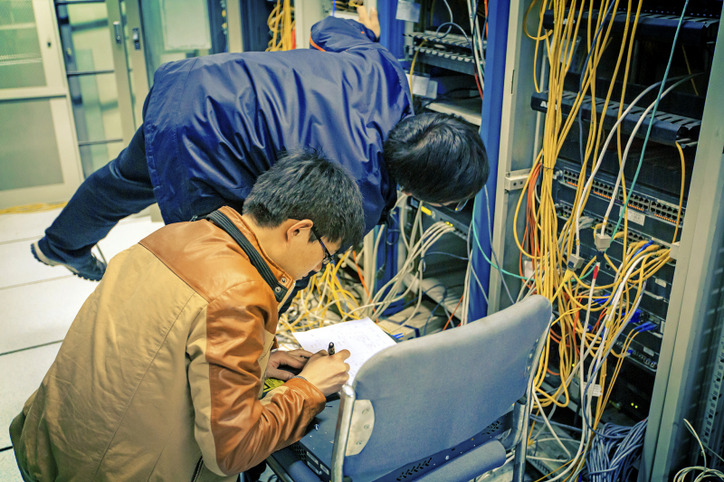 監控交換機和硬盤錄像機怎么連接